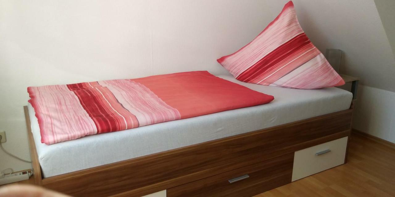 קמניץ Ferienwohnung "An Der Wuerschnitz" מראה חיצוני תמונה
